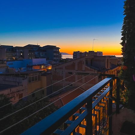 Seaview Terrace Apartment Relax & Comfort In Milazzo, Ture'S Home מראה חיצוני תמונה